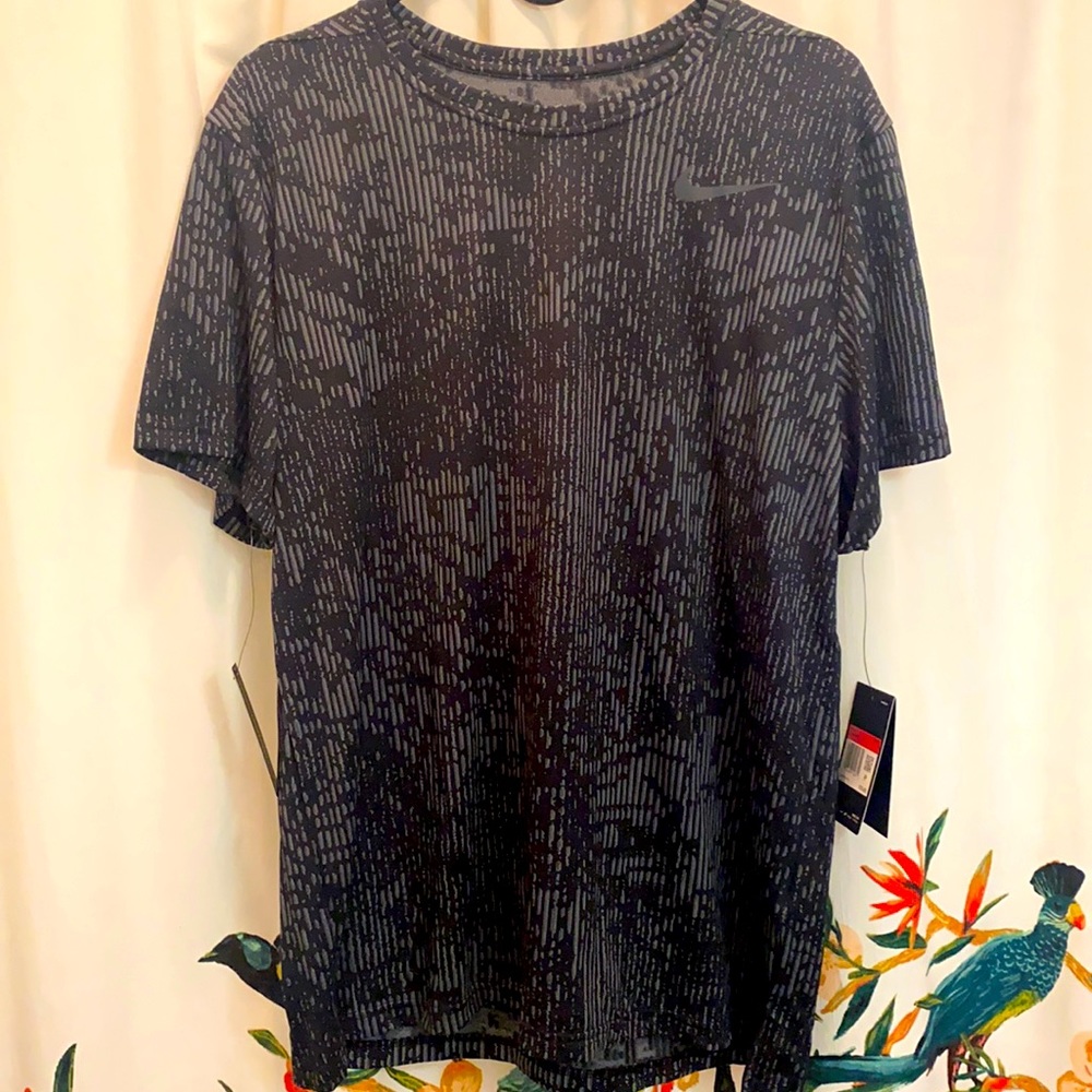Nike Dri-FIT Graphic T-shirt
